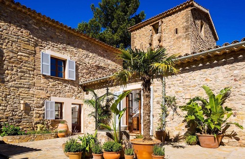 Banyalbufar Villa | My Rental Homes | Villa Carlos with sea view and heated pool
