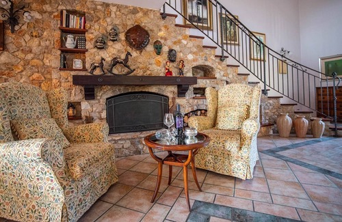 Cinisi Villa | My Rental Homes - Villa Trinacria with swimming pool and outdoor kitchen with BBQ