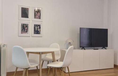 Old Town Apartment | My Way Catedral