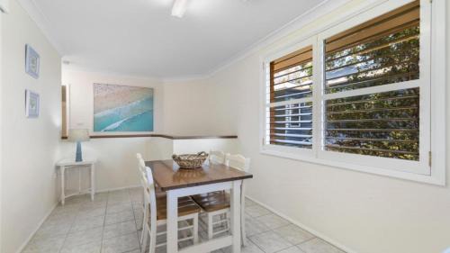 Hawks Nest House | Myall River Views - 66 The Anchorage