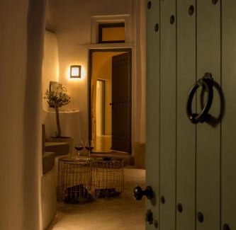 Karterados Villa | MyBozer Cave Villa