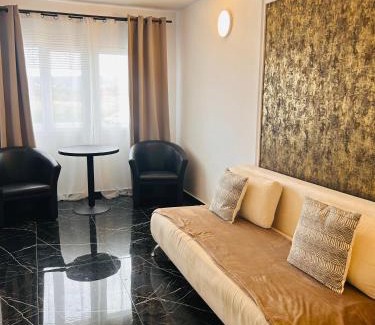 Apahida Hotel | Myda