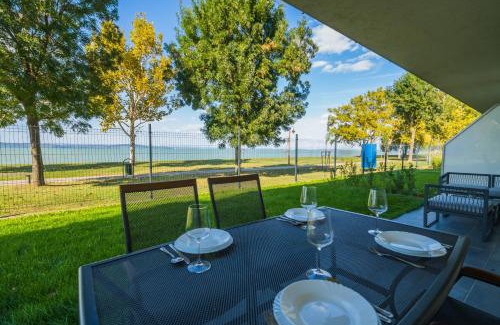 Siofok Apartment | MyFlat Sunset Beach66 Premium Apartment