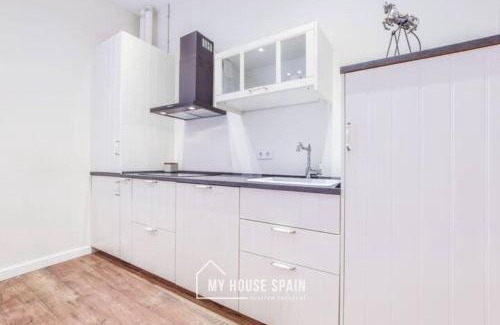 Jeronimos Apartment | MyHouseSpain - Estrena apartamento en el centro de Madrid - Atocha