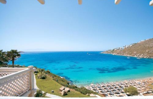 Platis Gialos Resort | Mykonos Blu, A Grecotel Resort to Live