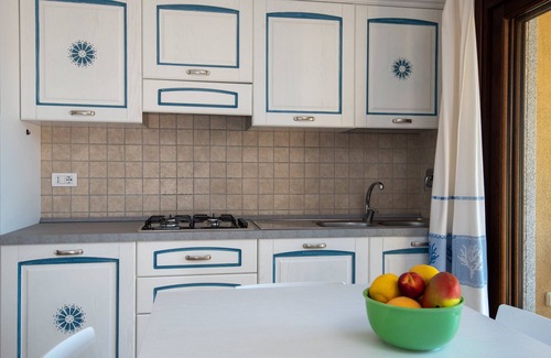 Murta Maria Apartment | Myrsine Genny - cozy flat overlooking the pool