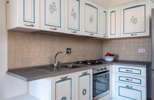 Murta Maria Apartment | Myrsine Viola - modern flat with swimming pool