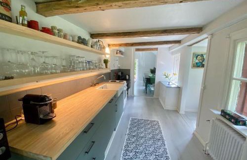 Astad House | Mysig stuga nära Ästad Vingård & SPA