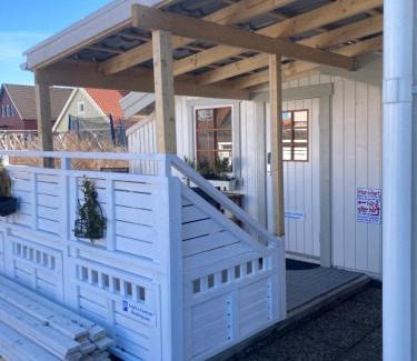 Stromstad Municipality Apartment | Mysigt och Centralt