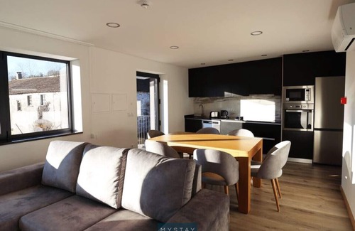 Vieira do Minho Apartment | MyStay - Casa d'Henrique | Three-Bedroom Apartment
