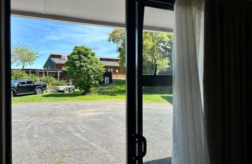 Ohaupo Hotel | Mystery Creek Motel
