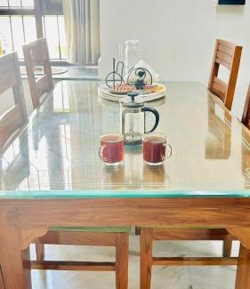 Bhimtal House | Mystical Escape- Peaceful Hill Retreat with Valley view