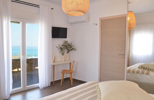 Milos House | Mytakas House Full Sea View
