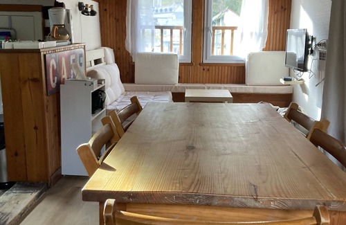Eaux-Bonnes Apartment | N'est perched in the heart of Eaux-Bonnes