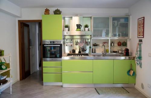 Villaggio Taunus Apartment | N228 - Numana, quadrilocale ristrutturato con giardino