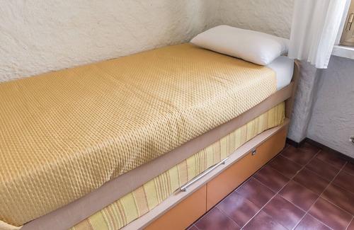 Villaggio Taunus Apartment | N264 - Numana, single villa with large garden