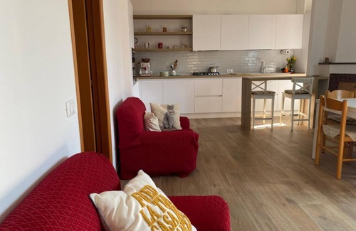Sirolo Apartment | N296 – Numana, three-room apartment with garden and parking space