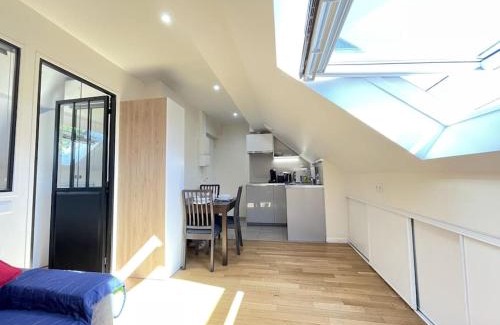 Jouy-en-Josas Apartment | N5 Appart Jouy proche HEC RER C
