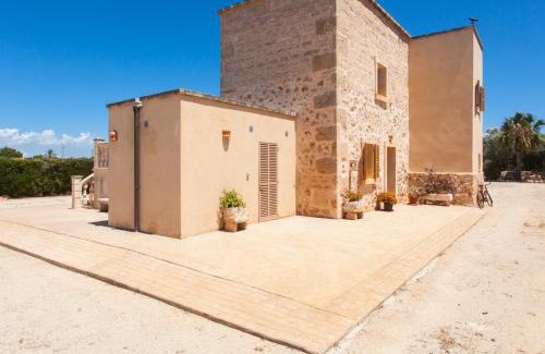 Ses Salines Villa | Na frare casa de campo