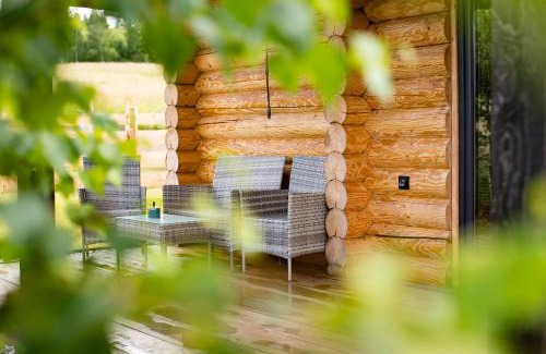 Solina Ski Chalet | Na Wzgórzu Domki z Bali -Jacuzzi, Balia, Spa