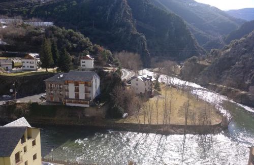Llavorsi Apartment | Nadal Apartaments