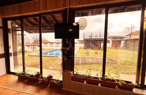 Pavel Banya House | Nadejda Guest House in Tyzha