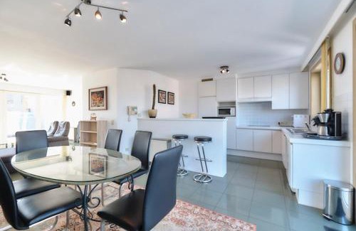Ostend City Centre Apartment | Nadia Sunny Side