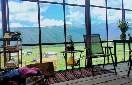 Omalo House | Nadiani Hostel