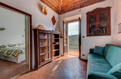 Marciana Apartment | Nadine - Bilocale In Centro