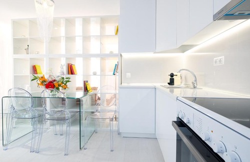 Old Town Apartment | Nadiona Suites Crystal & Gold