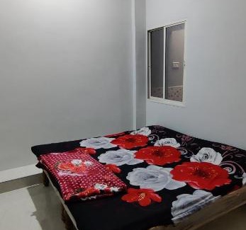 Maheshwar Apartment | Nadiya Kinare