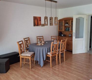 Fahrhof Apartment | Nah am Bodden gelegene Oase