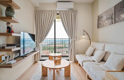 Shah Alam Apartment | NaiBnB in Sunsuria Forum Shah Alam