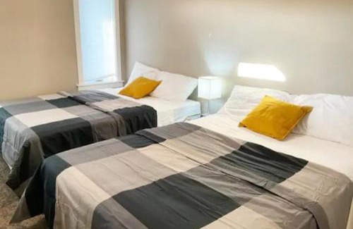 Regina Apartment | NairaVilla: upscale accommodation for groups