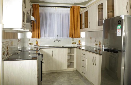 Naivasha House | NAIVASHA- CRYSTAL HOME