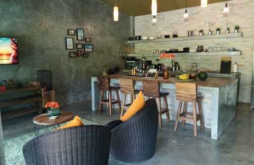 Ban Sakhu Villa | Naiyang unique loft pool villa