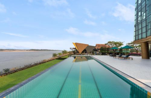 Nakhon Phanom Hotel | Naka-Raj Escape Hotel