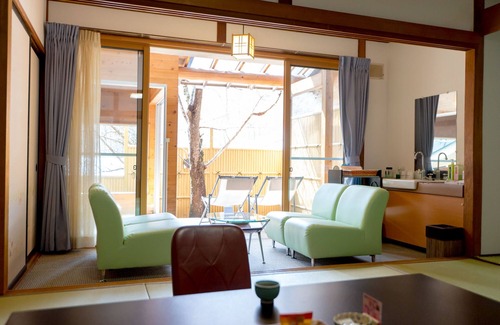 Nagano House | Nakaoyama Onsen Shosenkaku