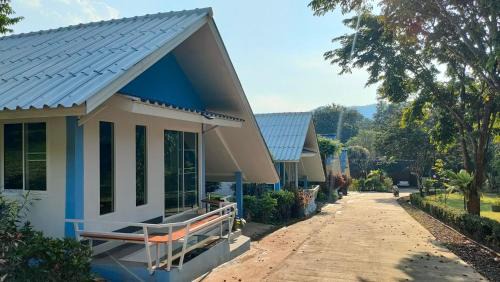 Mae On House | Nakra Hill Mae on