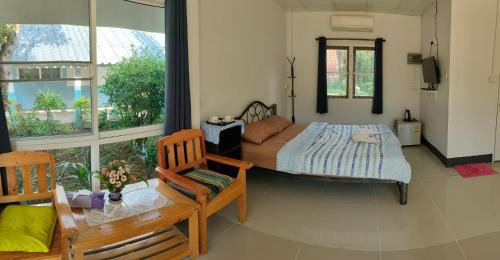 Mae On House | Nakra Hill Mae on