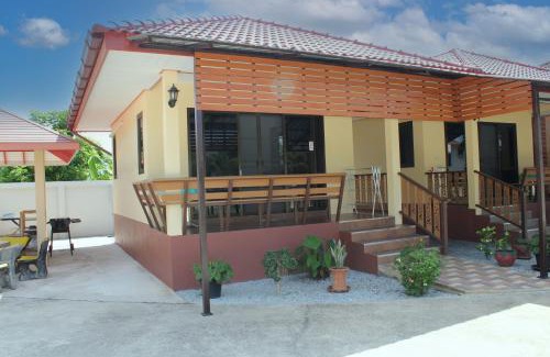 Rayong Apartment | Naluemon Village FH 1