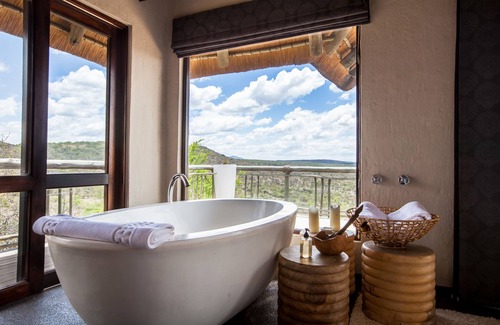 Ladysmith Cabin | Nambiti Hills Private Game Lodge