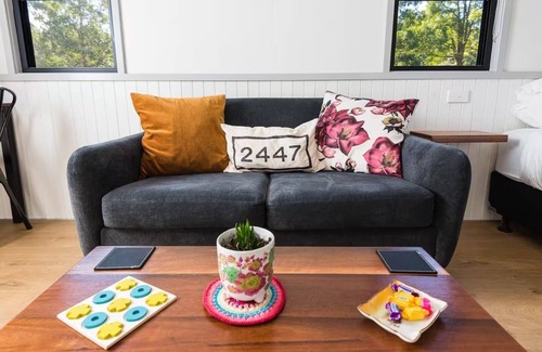 Wirrimbi Bed & Breakfast | Nambucca Valley Train Carriages Red carriage