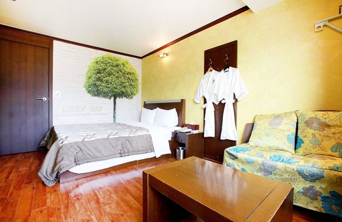 Gapyeong Hotel | Namyangju Some