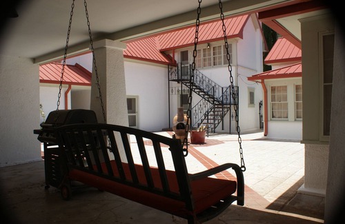 Faywood Apartment | NAN Ranch - Fountain Patio Apartment, Historic Ranch Estate in Mimbres Valley