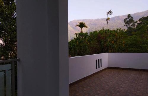 Anachal House | Nandana's Residency Munnar - A 4BHK Homestay for Indian Families