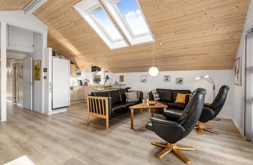 Vinderup House | "Naninja" - 300m to the inlet by Interhome