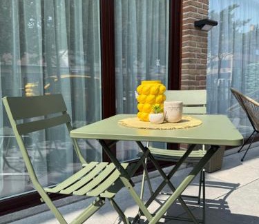 Mariakerke Apartment | Nanostudio