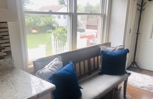Parkville Bed & Breakfast | Naomi’s Beautiful Historical Home~ Bed & Breakfast