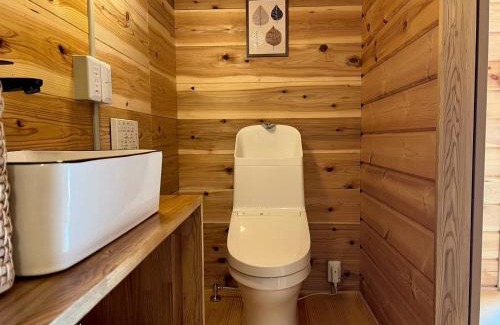 Miyanoura Hotel | Naoshima Cottage